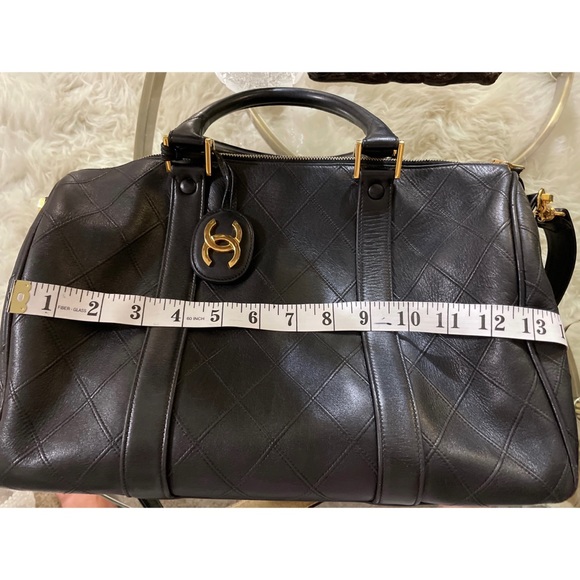SALE!!! 🎉🎉🎉Chanel Vintage Lambskin Diamond Stitch Boston Bag - Picture 13 of 16